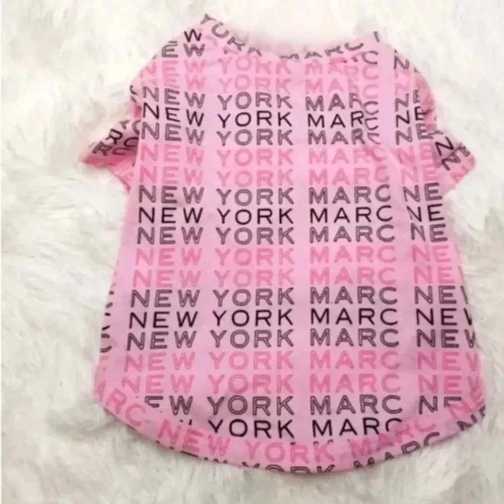 NWT ANDREW MARC PINK LOGO DOG TEE SIZE EXTRA SMALL